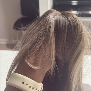 Stylish Blonde Hair Extension